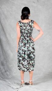 Versión sin mangas del vestido Dune con estampado floral – patrón de costura de vestido de verano