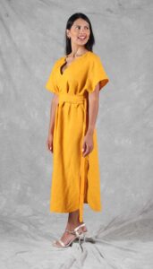Patrón de vestido largo y fluido – estilo caftán con abertura lateral y mangas tipo kimono