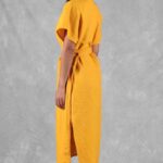 Patron de robe longue facile – silhouette caftan avec fente latérale pour plus de confort et de mouvement